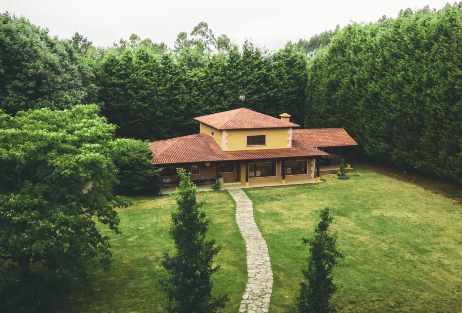 Hola Camp - Camino Hola Camp - Camino